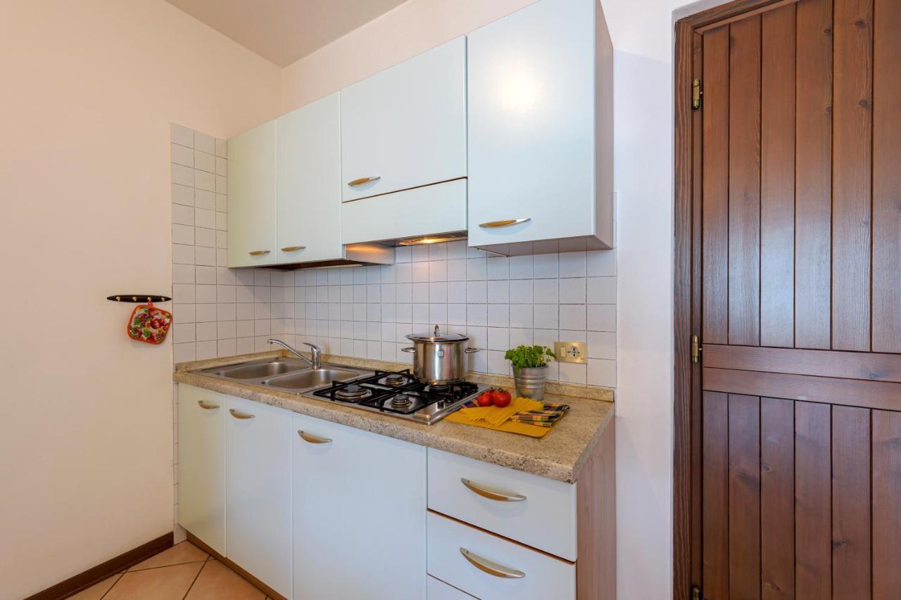 Residence Ruculi - Ruculi Hospitality Тиняле Екстериор снимка