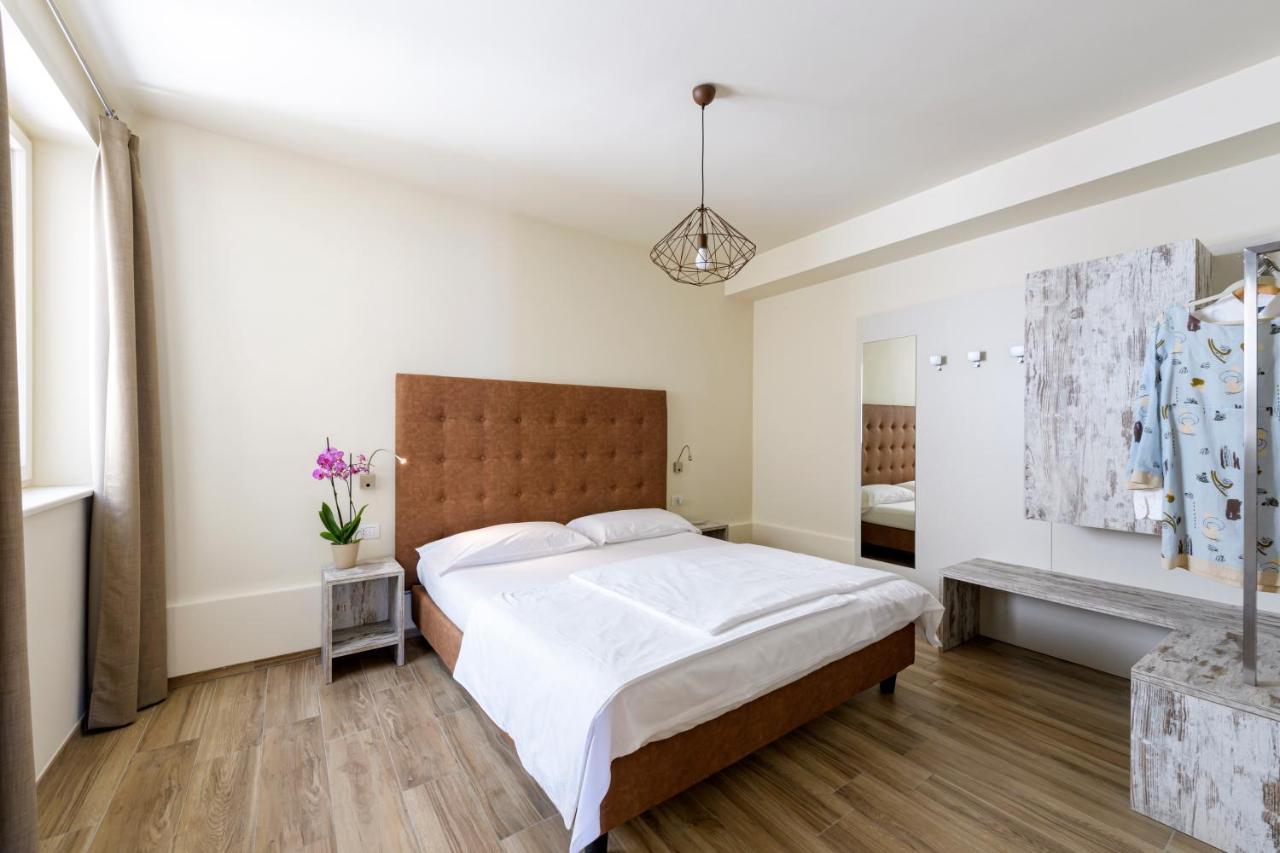 Residence Ruculi - Ruculi Hospitality Тиняле Екстериор снимка